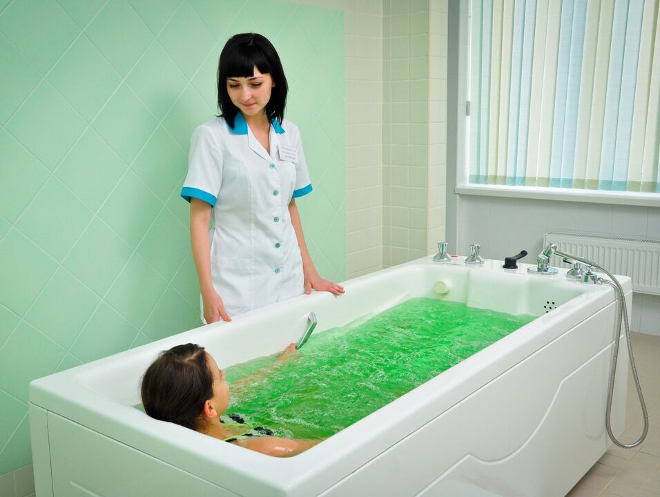 Un bagno con erbe medicinali aiuterà a sbarazzarsi dei vermi